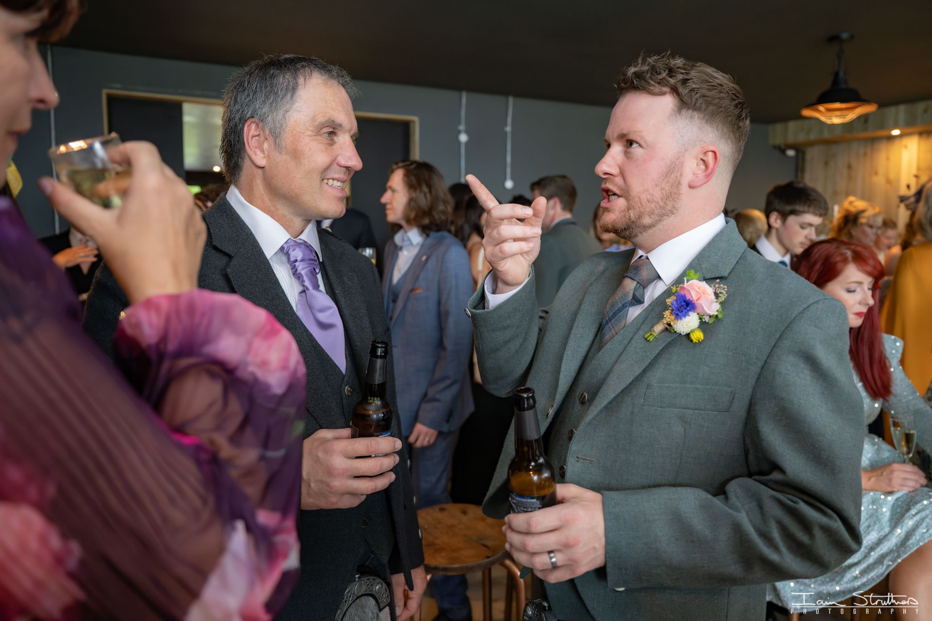 Roy & Adriene wedding photograph 28