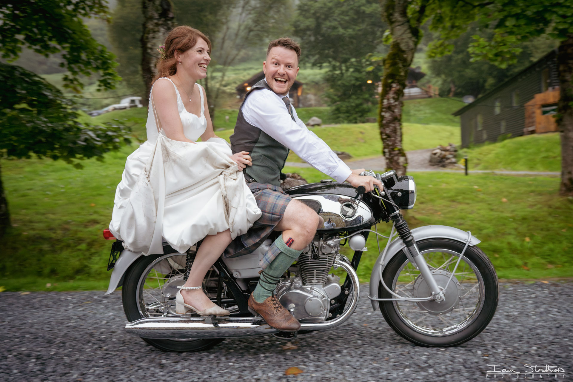 Roy & Adriene wedding photograph 66