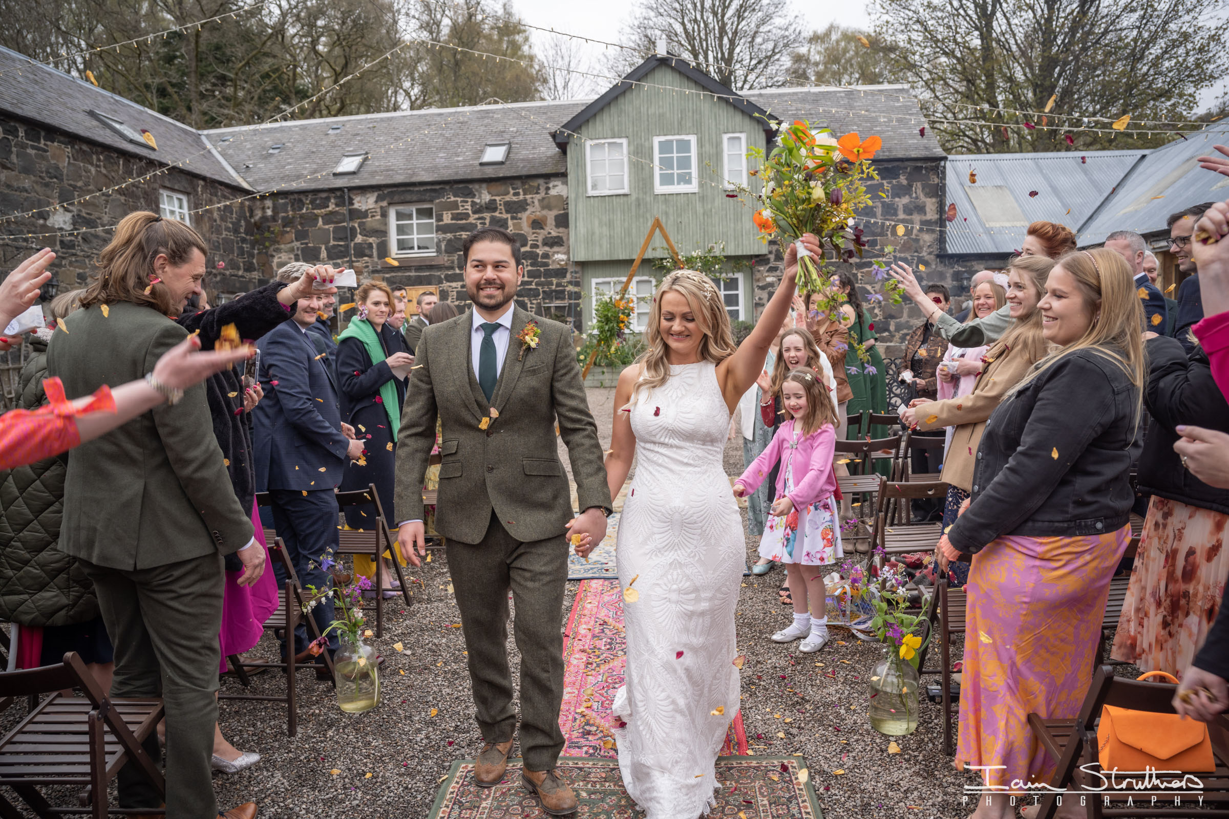 Shannon & Kieran wedding photograph 22